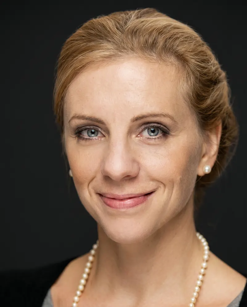 Porträt: Prof. Dr. rer. nat. Nadia Sosnowsky-Waschek